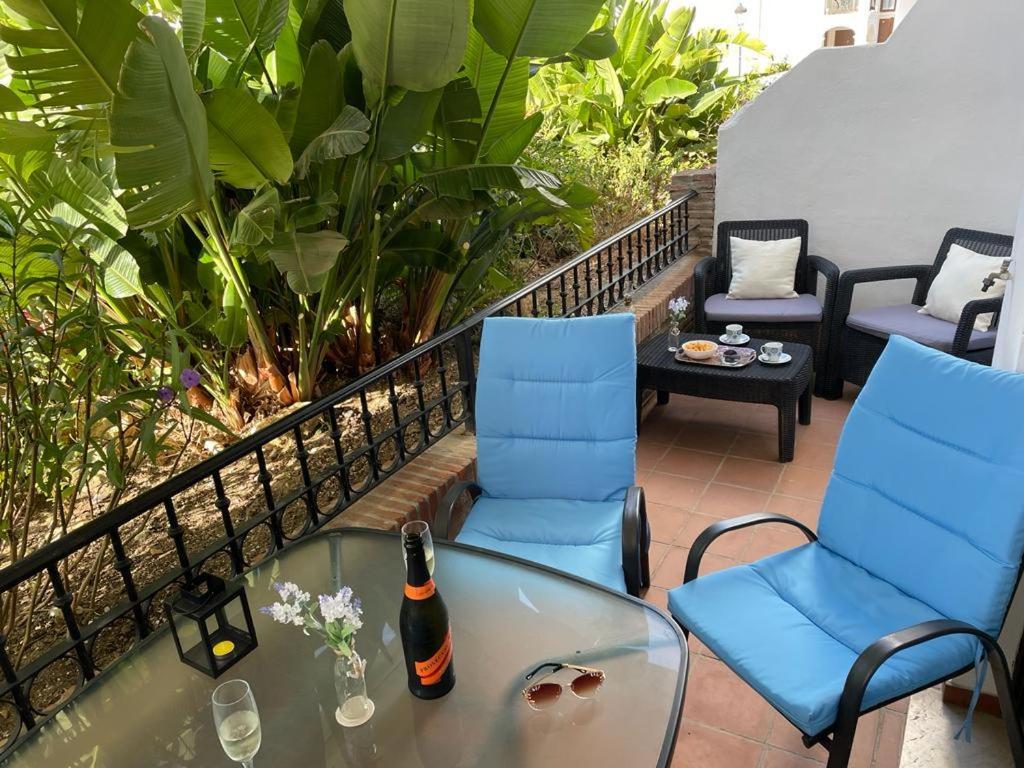 Beach Apartment In La Duquesa Marina Castillo de Sabinillas Exterior foto